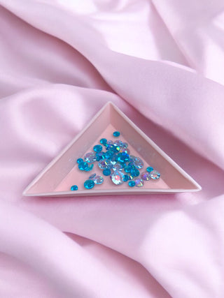 Triangular Tray - Rhinestone Organiser