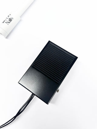 White Foot-Pedal Flash Lamp